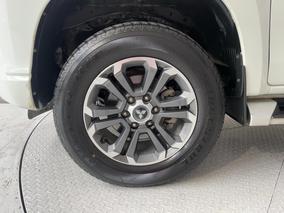 Photo '10' of Mitsubishi Triton