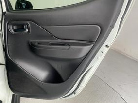 Photo '19' of Mitsubishi Triton
