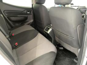 Photo '20' of Mitsubishi Triton