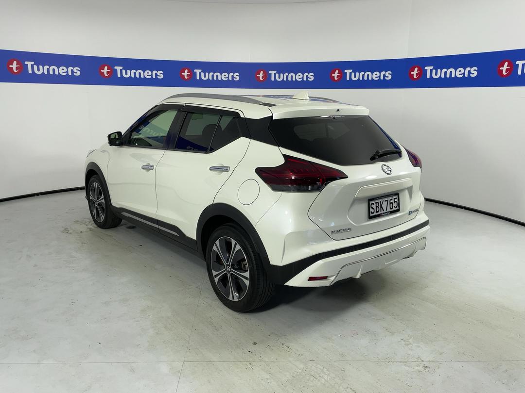 Photo '5' of Nissan Kicks