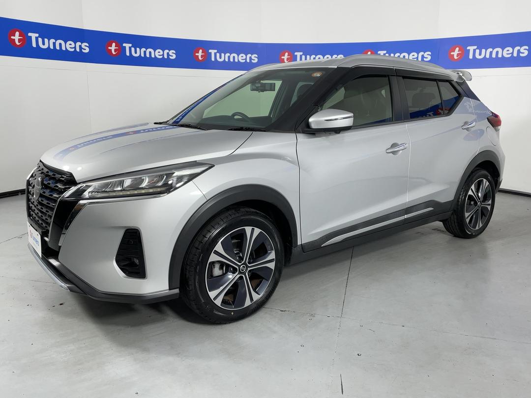 Photo '4' of Nissan Kicks