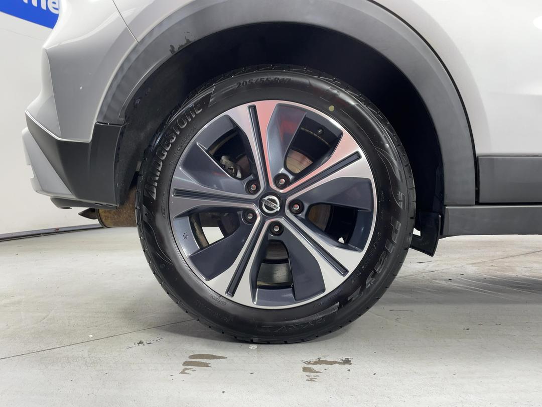 Photo '12' of Nissan Kicks