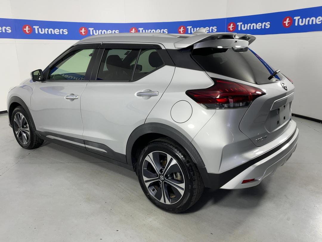 Photo '5' of Nissan Kicks