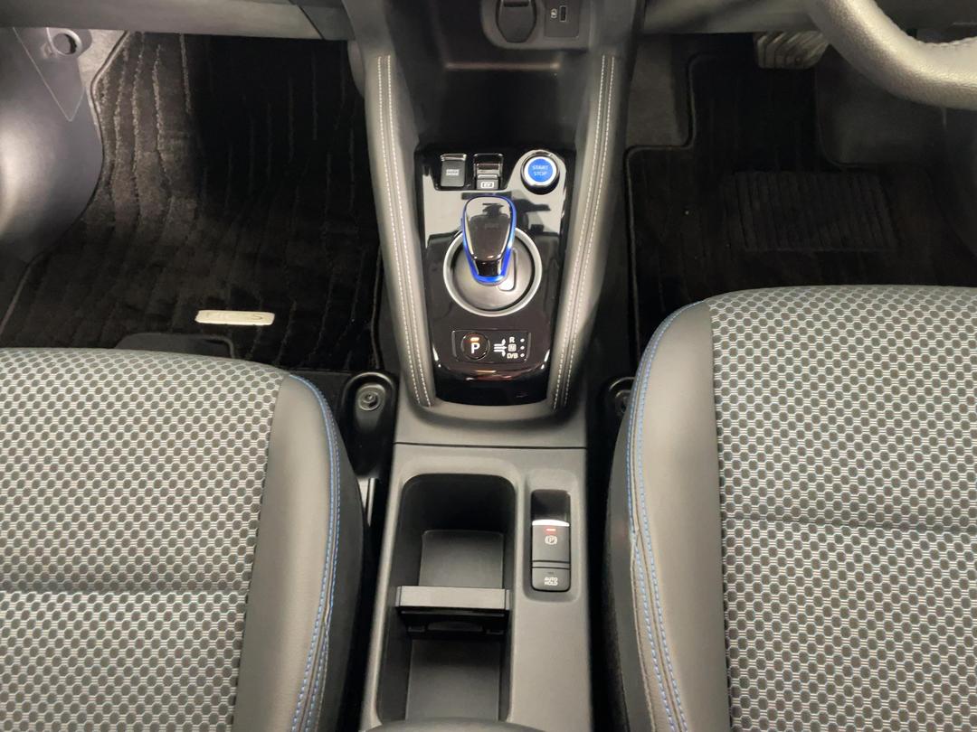 Photo '18' of Nissan Kicks