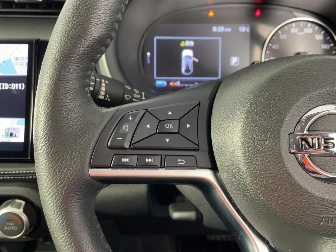 Photo '28' of Nissan Kicks