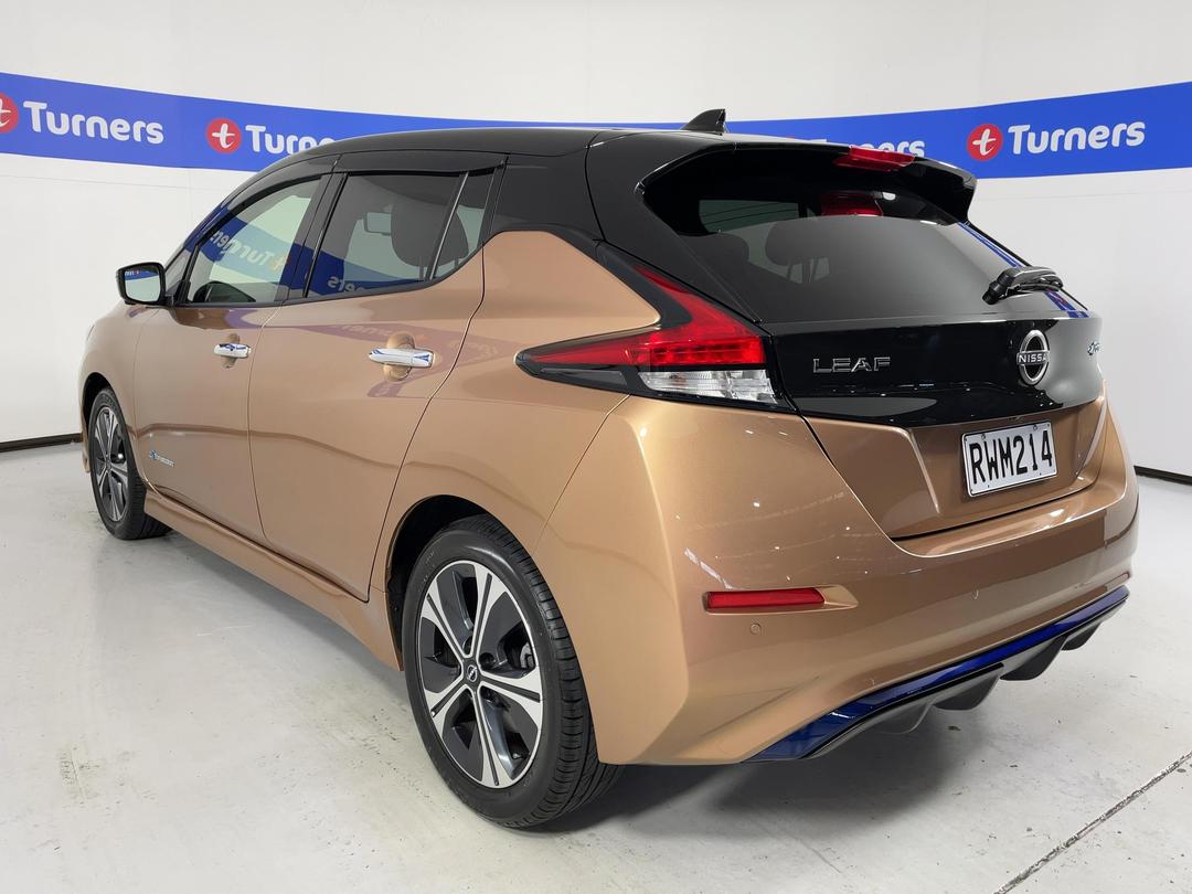 Photo '5' of Nissan Leaf