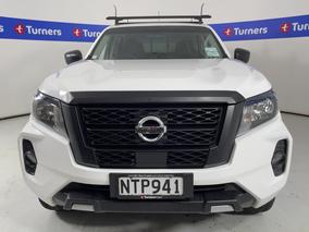 Photo '2' of Nissan Navara