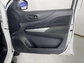 Photo '15' of Nissan Navara