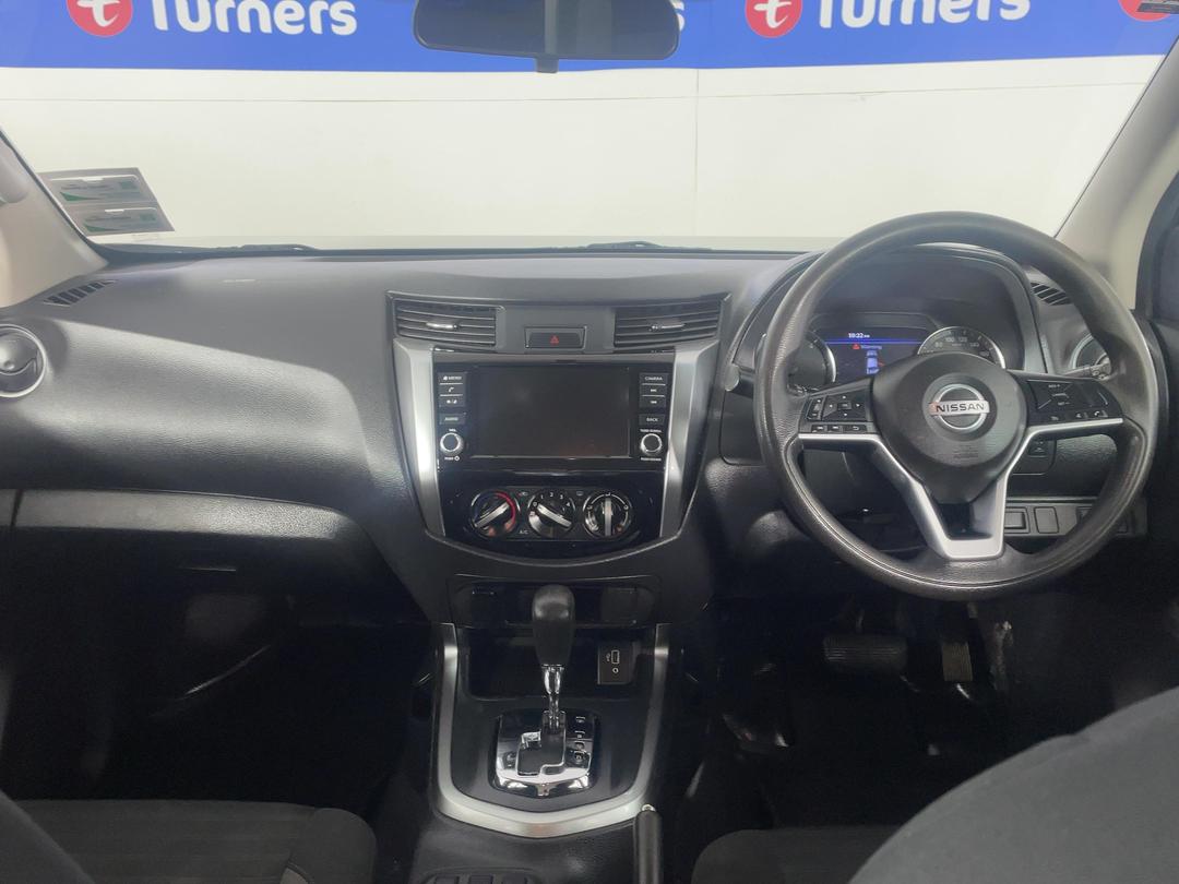 Photo '17' of Nissan Navara