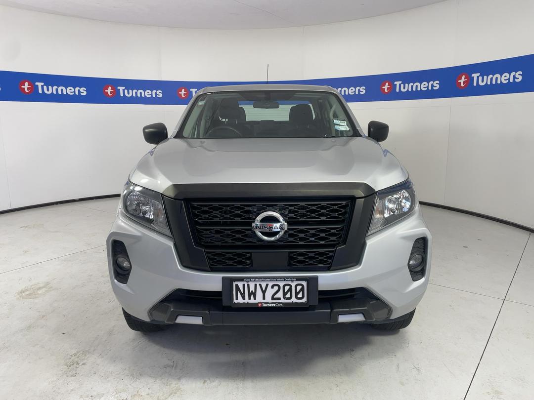 Photo '2' of Nissan Navara