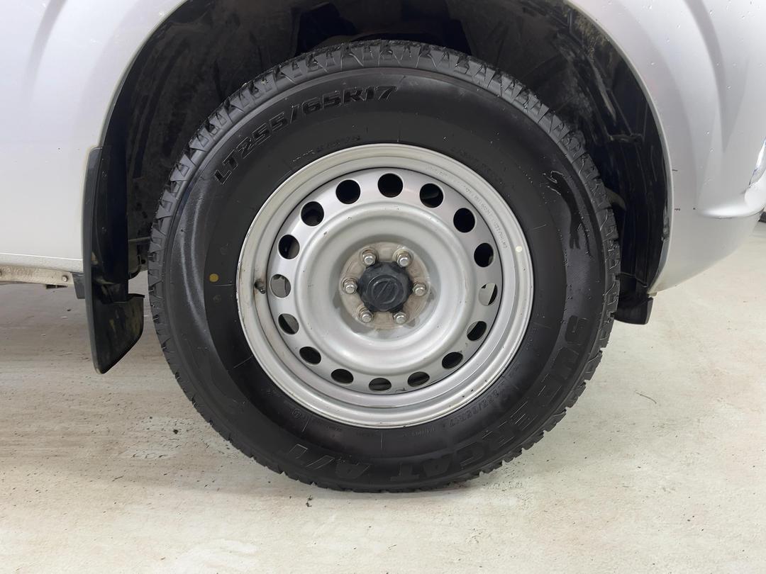 Photo '9' of Nissan Navara