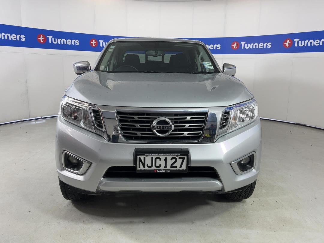 Photo '2' of Nissan Navara