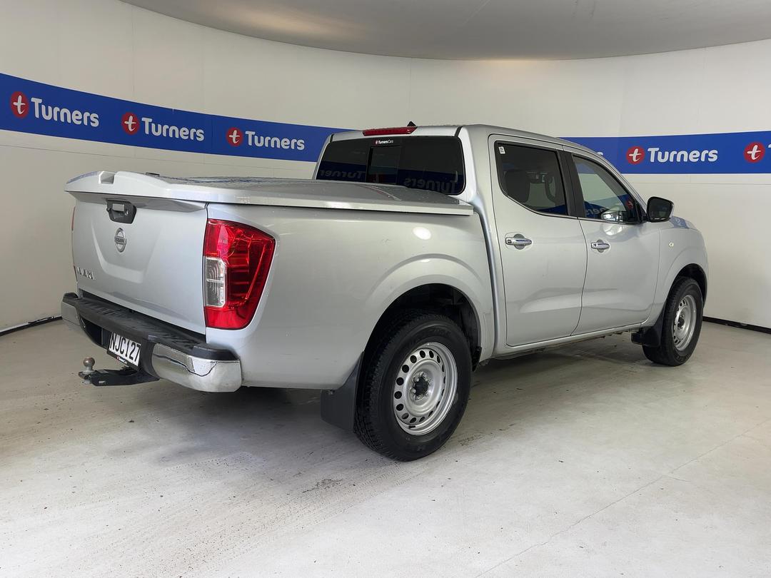 Photo '7' of Nissan Navara