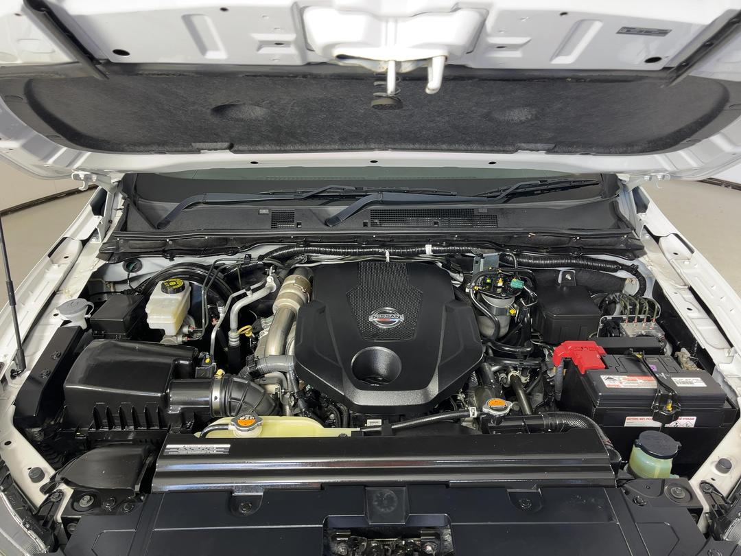 Photo '13' of Nissan Navara