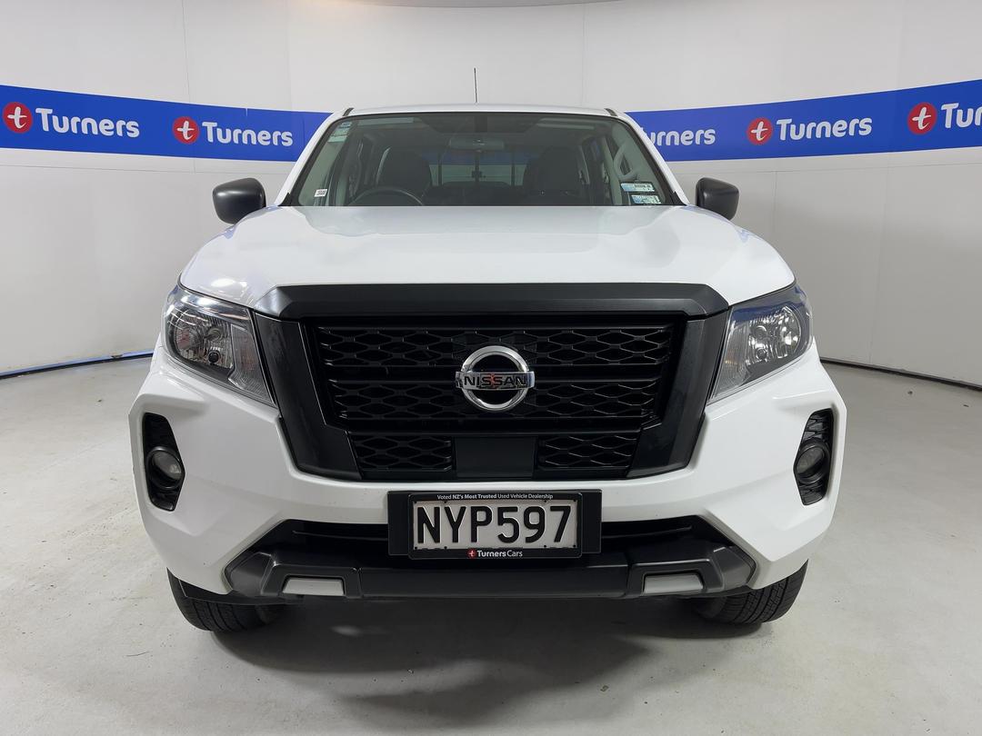 Photo '2' of Nissan Navara