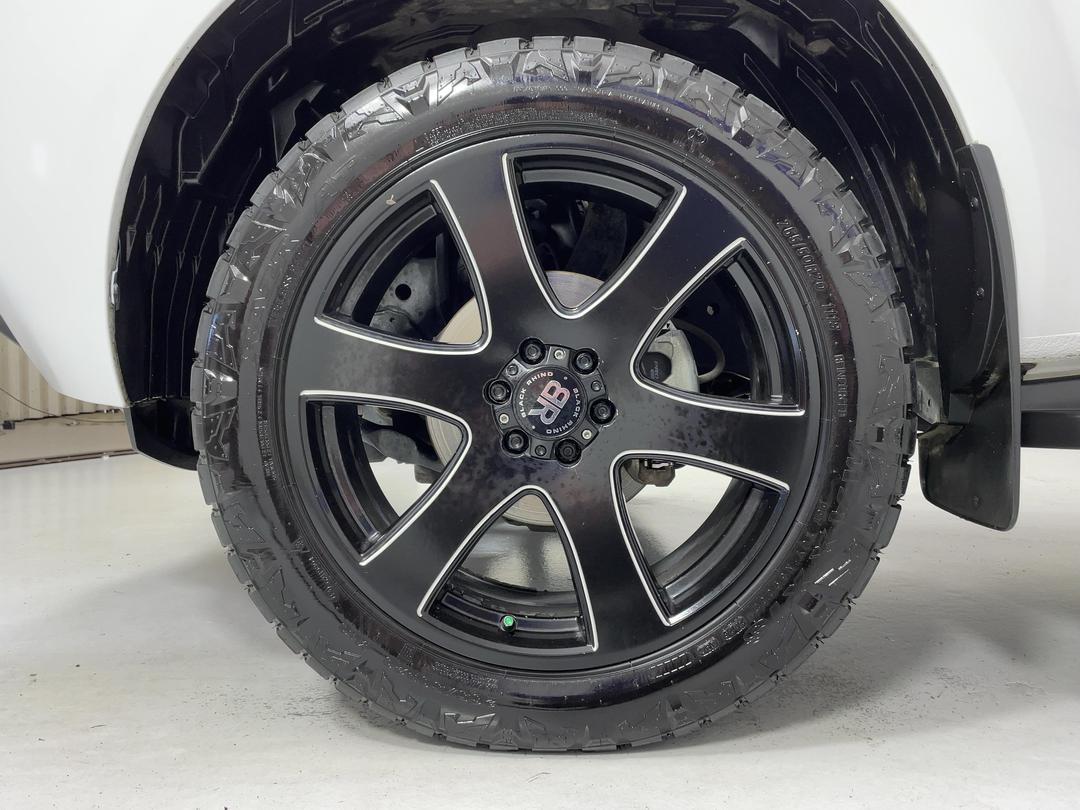 Photo '10' of Nissan Navara