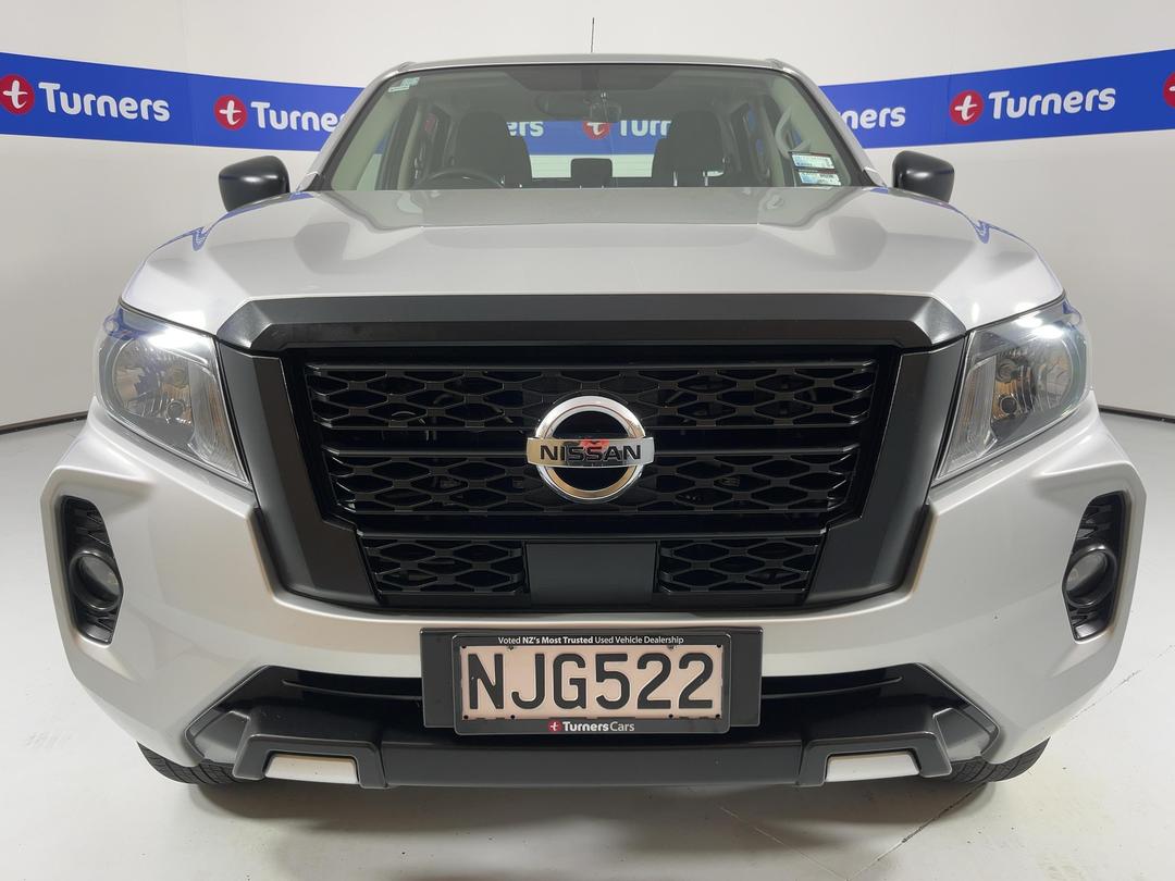 Photo '2' of Nissan Navara