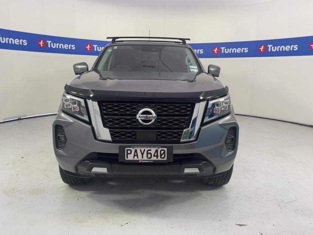 Photo '2' of Nissan Navara