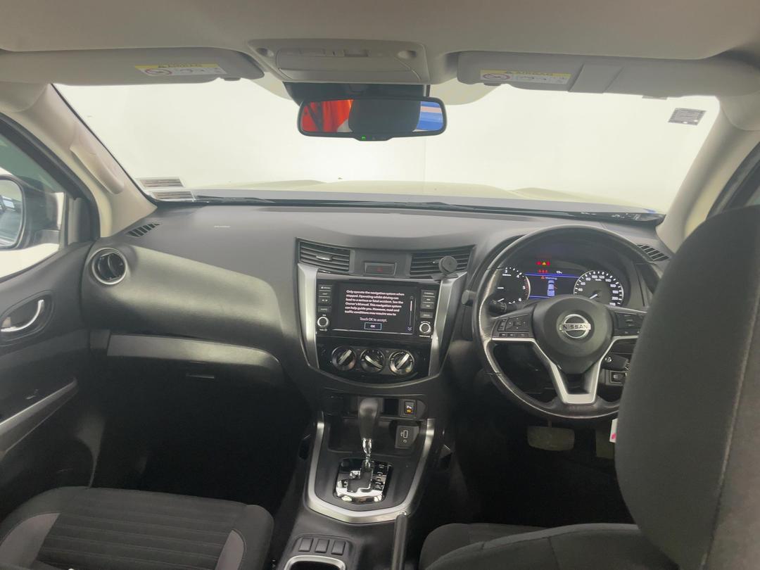 Photo '17' of Nissan Navara