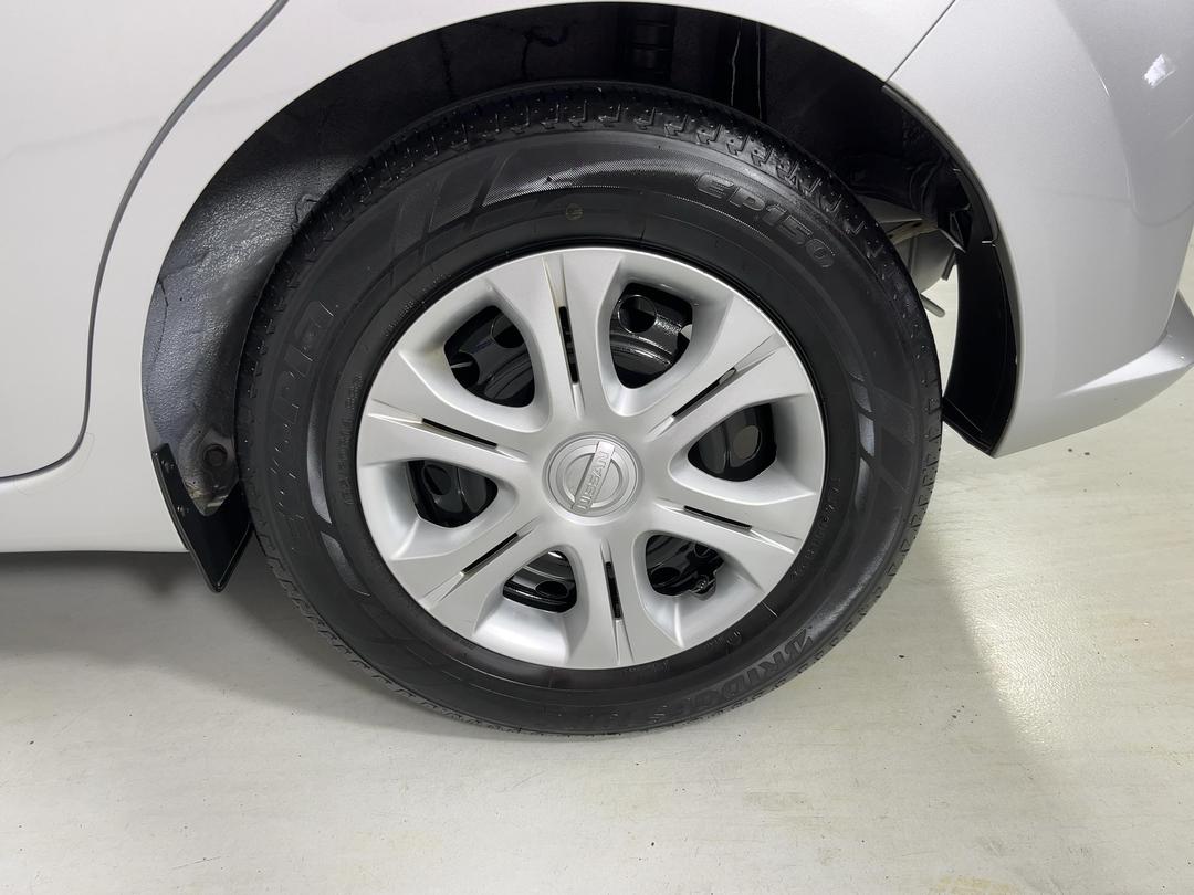Photo '11' of Nissan Note