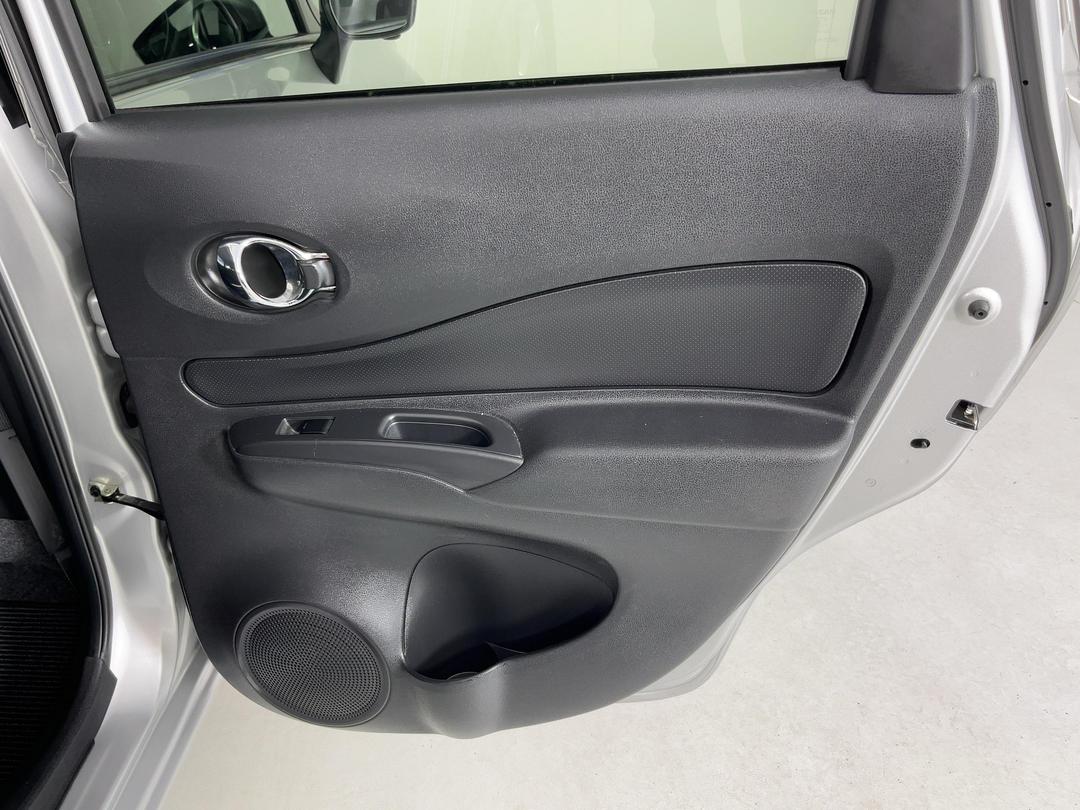 Photo '19' of Nissan Note