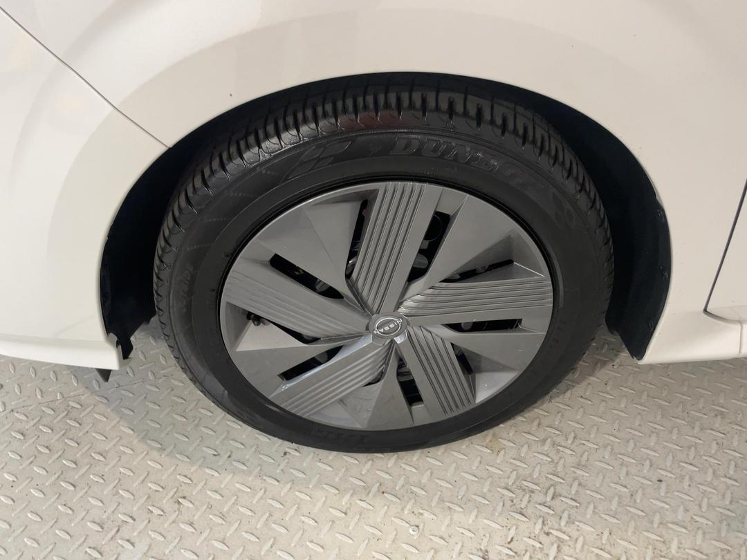 Photo '10' of Nissan Note