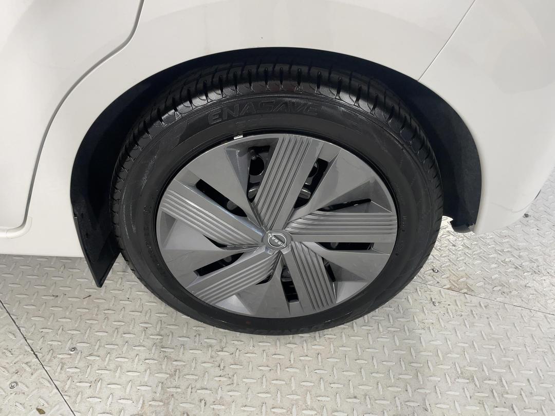 Photo '11' of Nissan Note