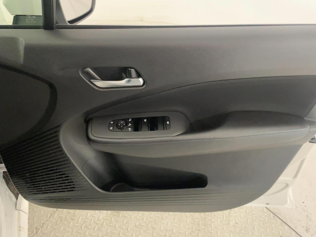 Photo '15' of Nissan Note