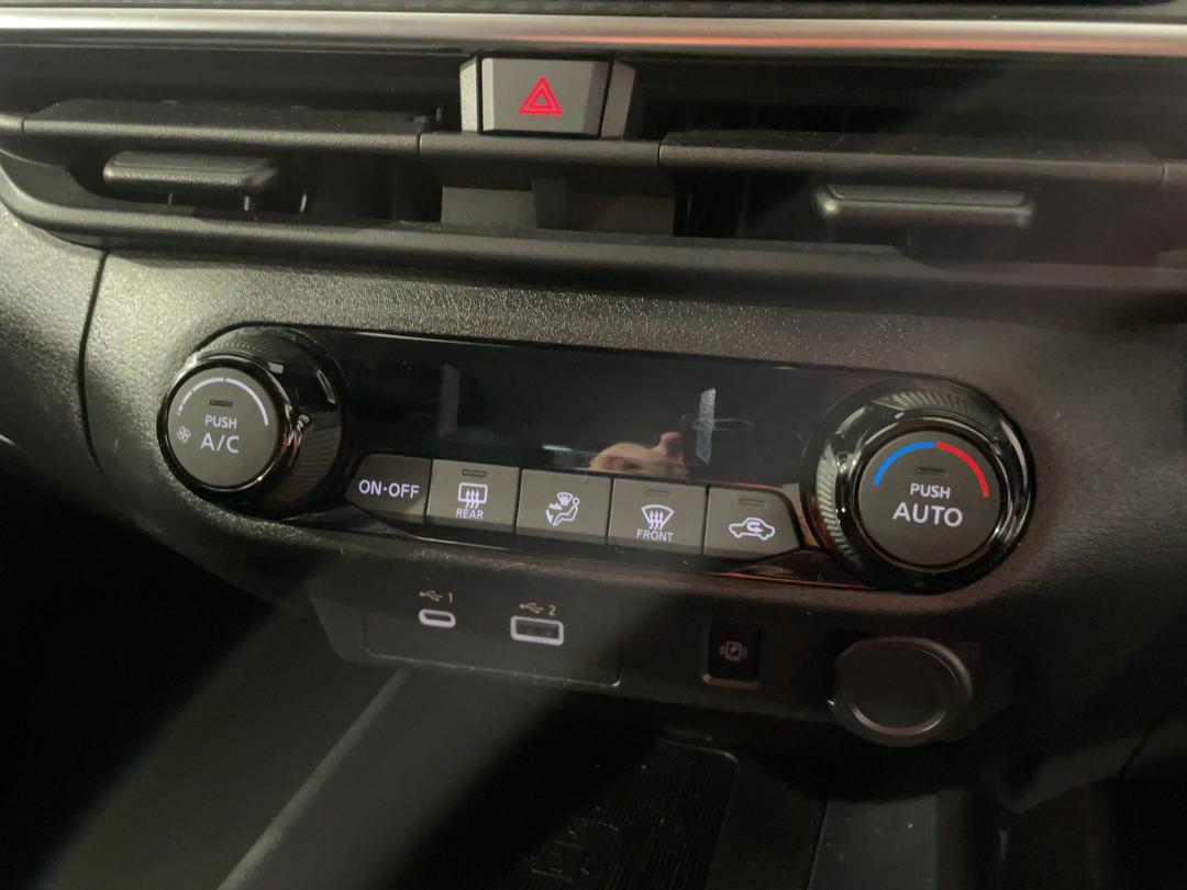 Photo '30' of Nissan Note