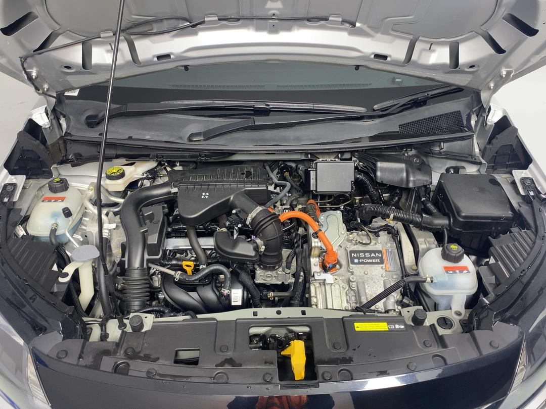Photo '13' of Nissan Note