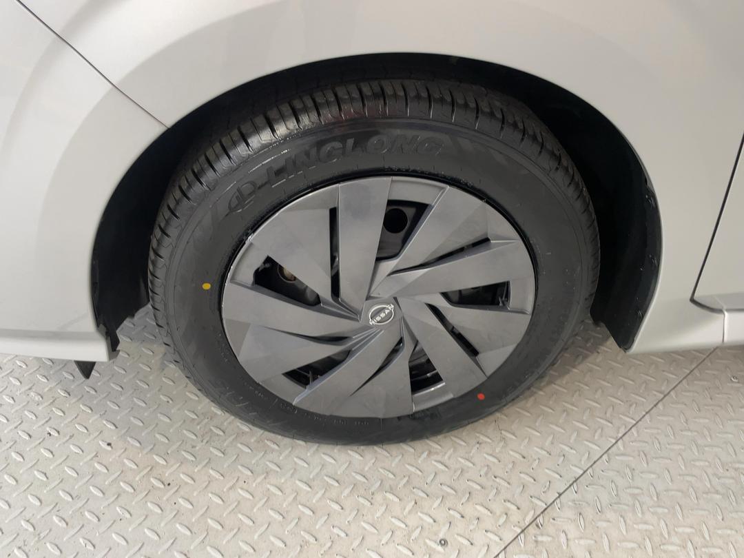 Photo '10' of Nissan Note
