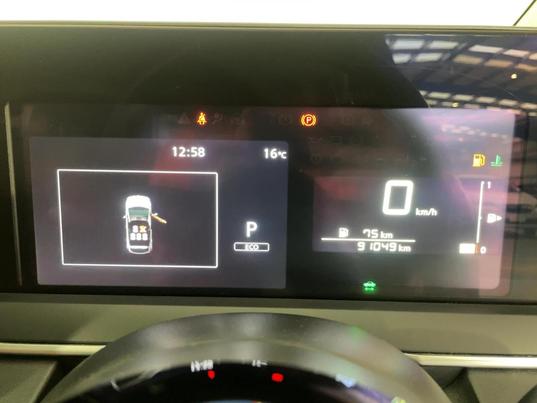 Photo '21' of Nissan Note