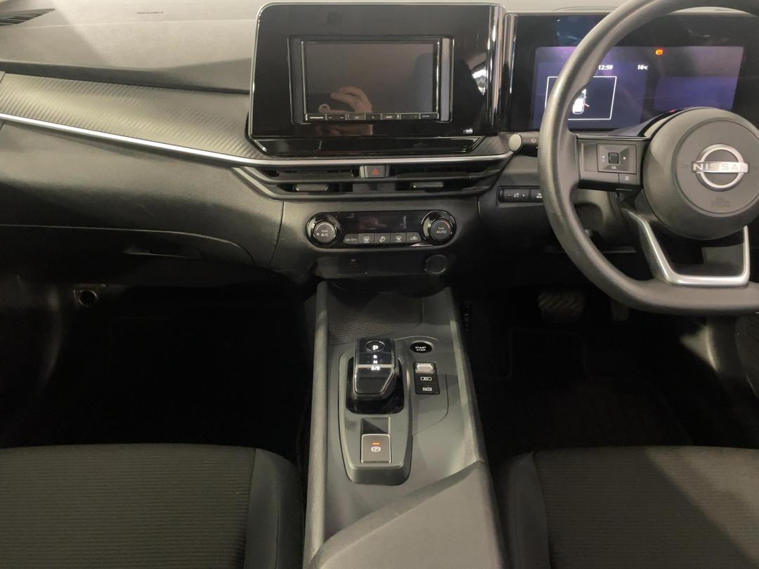 Photo '18' of Nissan Note