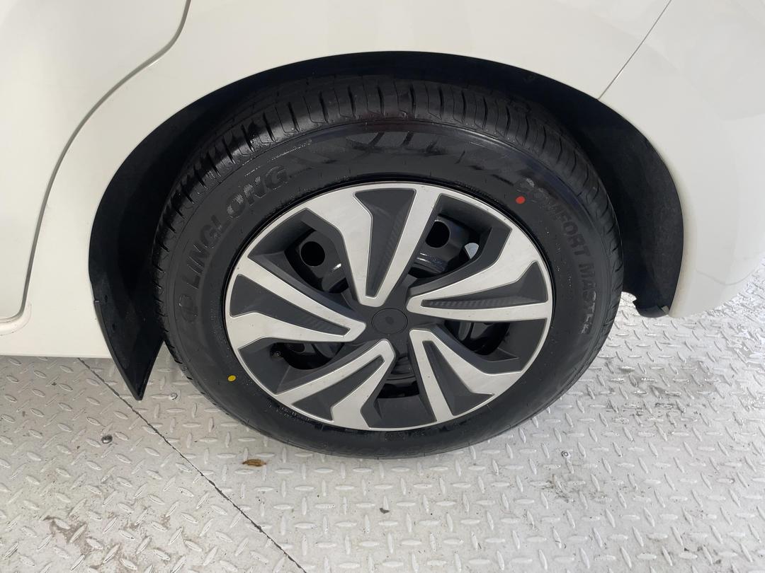 Photo '11' of Nissan Note