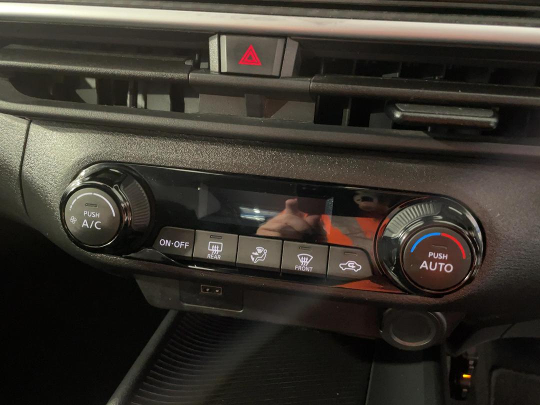 Photo '28' of Nissan Note