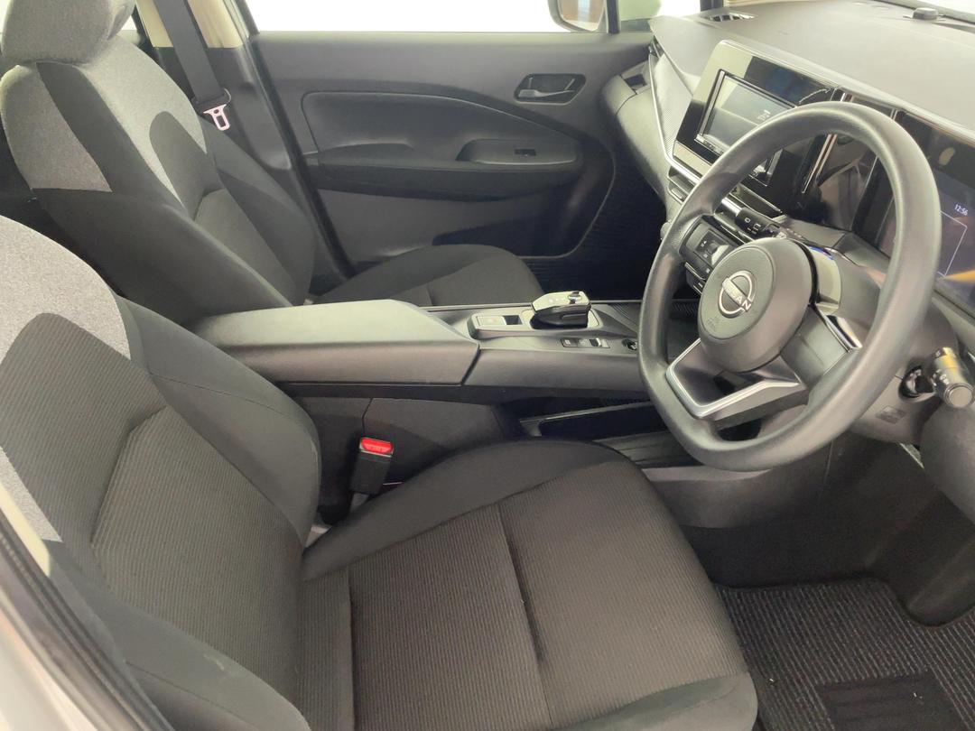 Photo '16' of Nissan Note