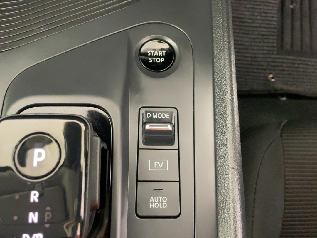 Photo '24' of Nissan Note