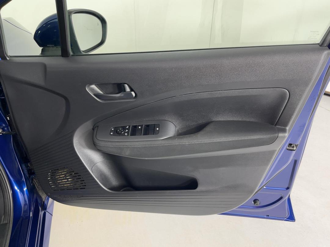 Photo '15' of Nissan Note
