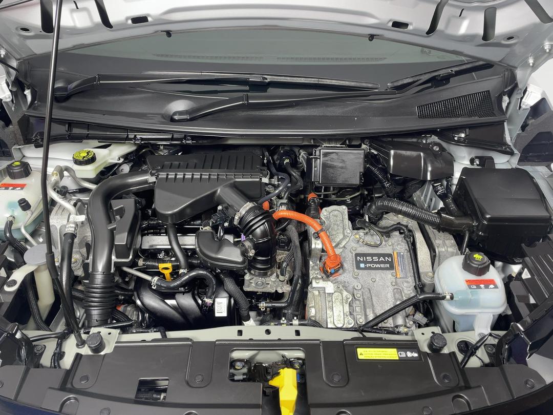 Photo '13' of Nissan Note