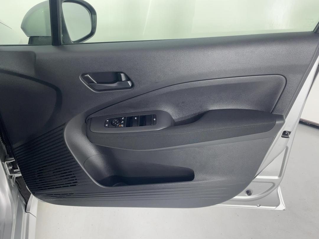 Photo '15' of Nissan Note
