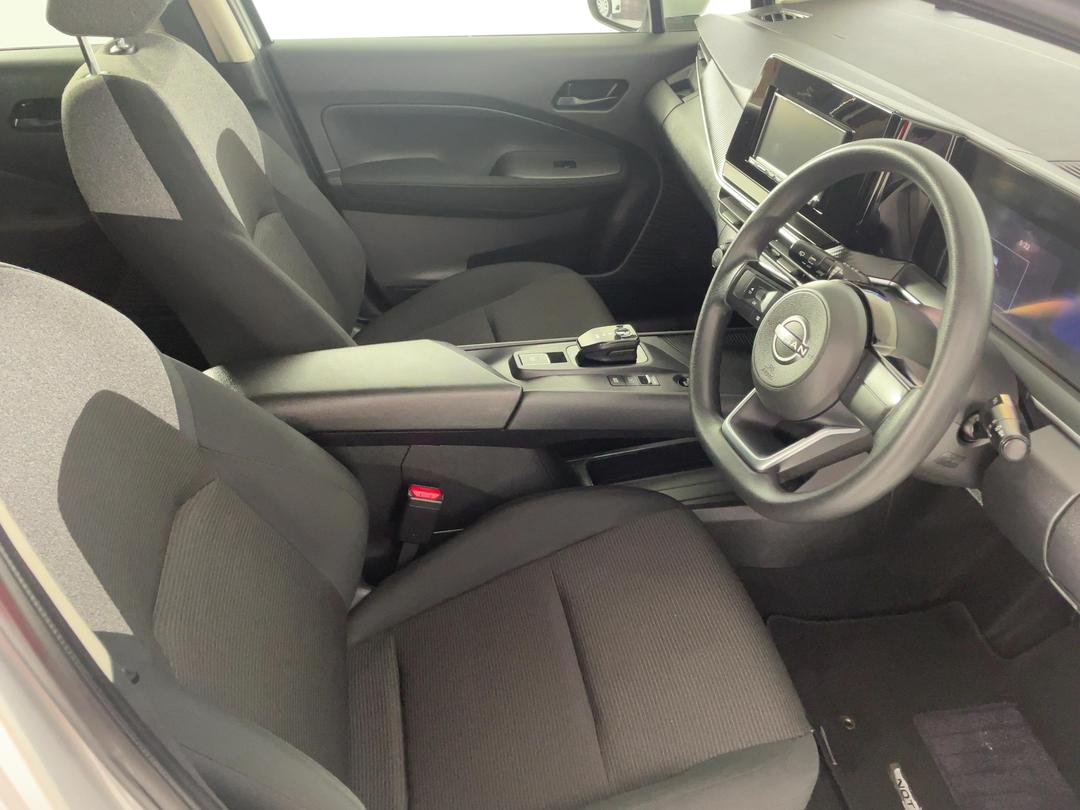 Photo '16' of Nissan Note