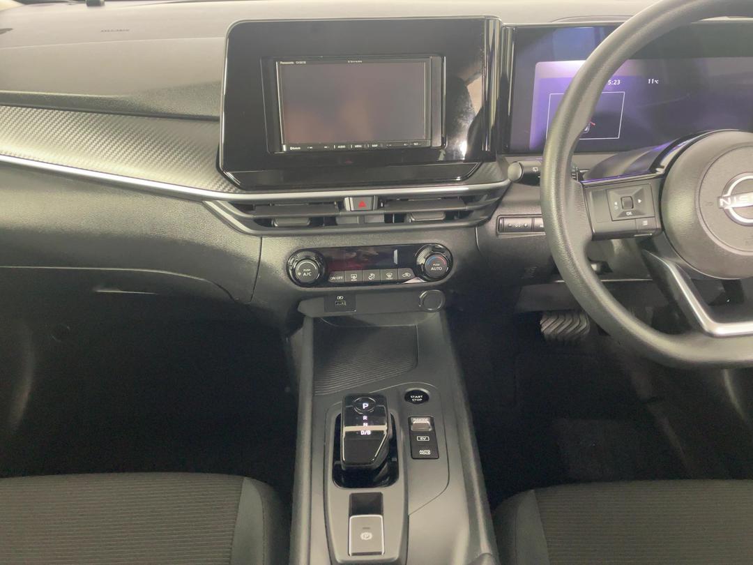 Photo '18' of Nissan Note