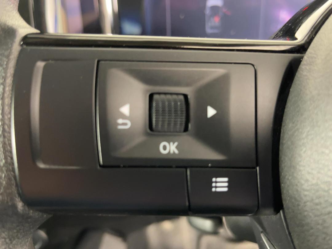 Photo '24' of Nissan Note