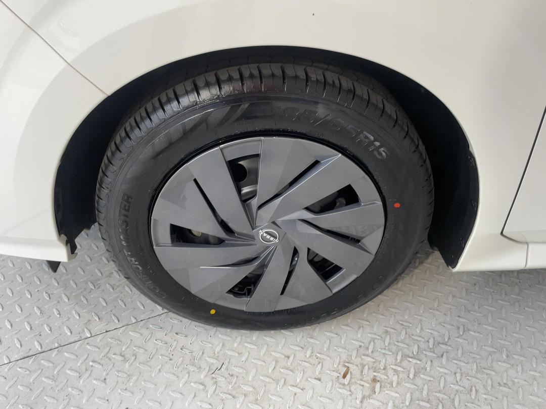Photo '10' of Nissan Note