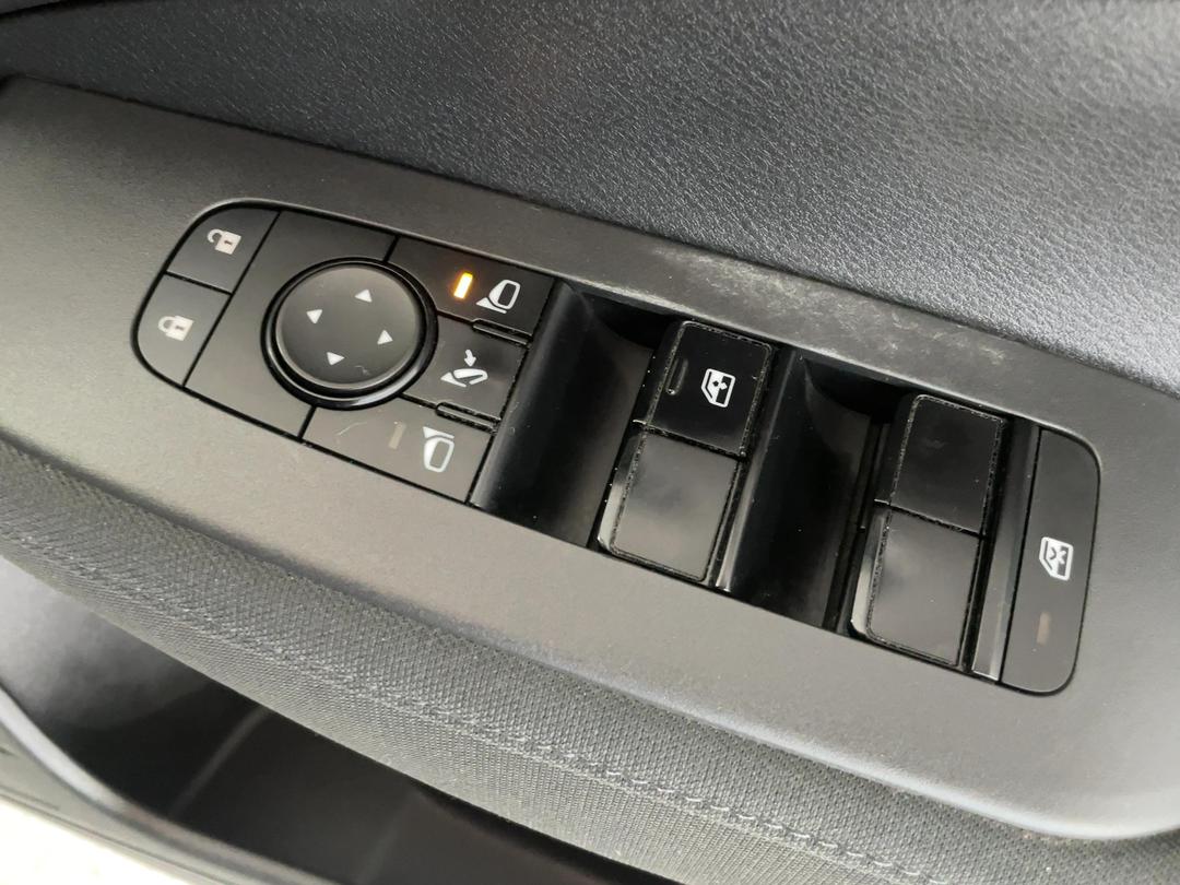 Photo '23' of Nissan Note