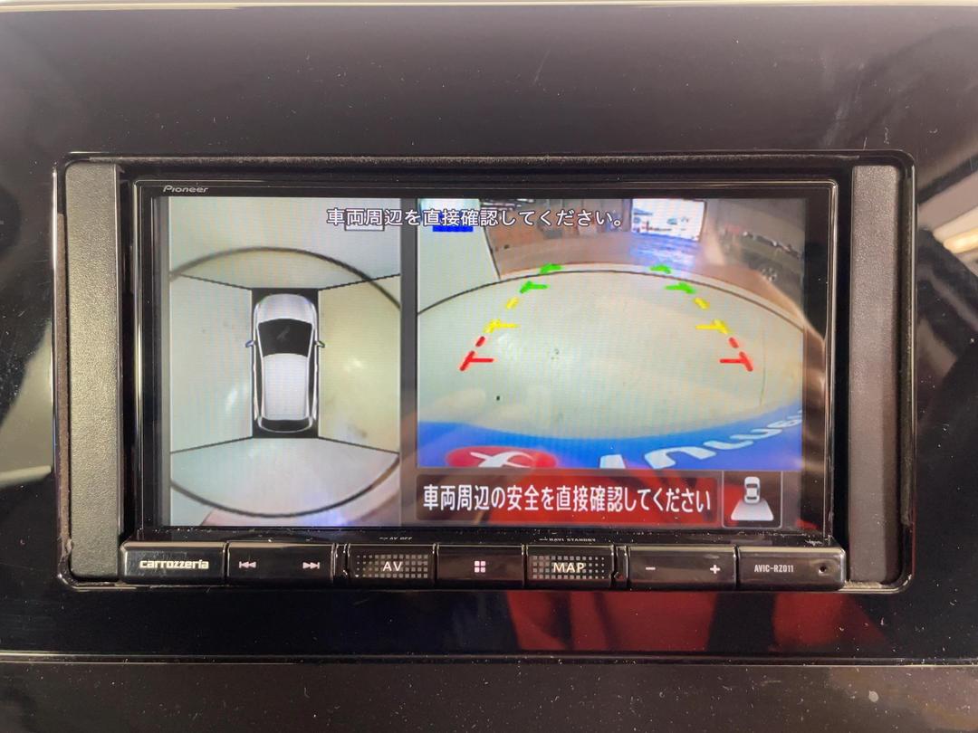 Photo '24' of Nissan Note