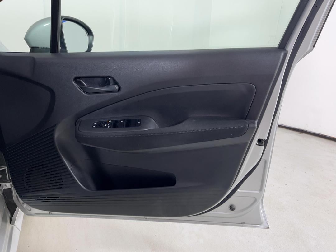 Photo '15' of Nissan Note