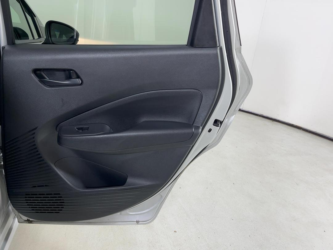 Photo '19' of Nissan Note