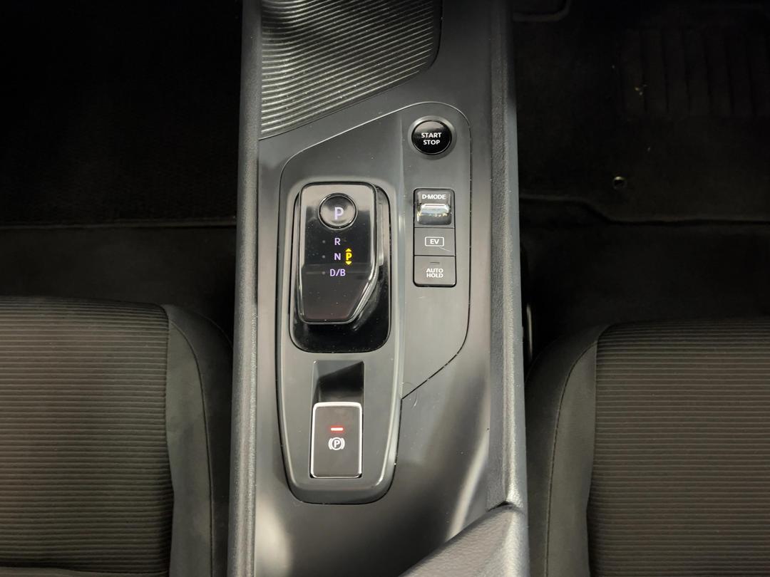 Photo '18' of Nissan Note
