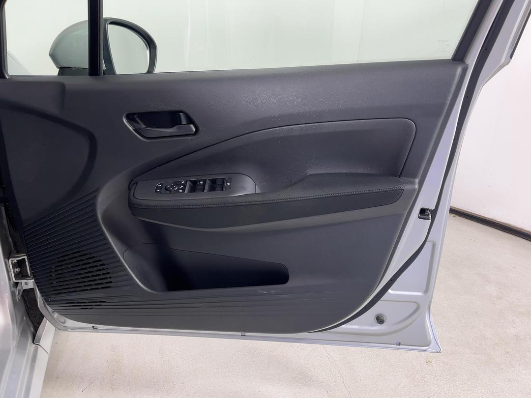 Photo '15' of Nissan Note